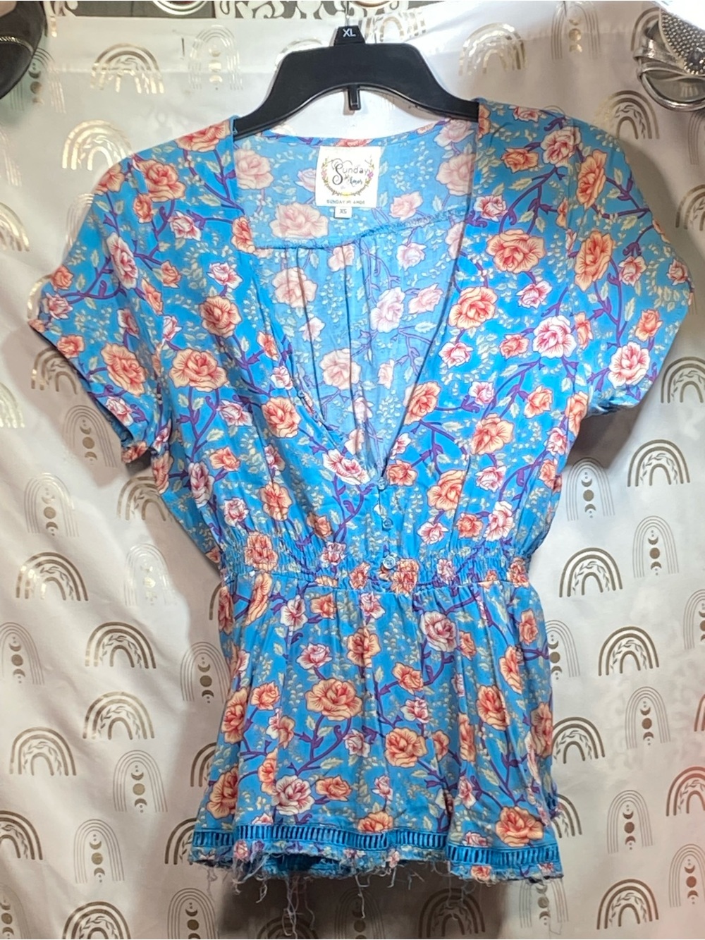 Sunday Blue Floral V-Neck Elastic-Waist Blouse